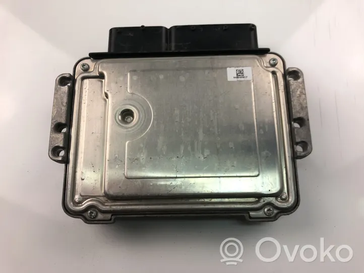 KIA Carens III Unité de commande, module ECU de moteur 391202A410