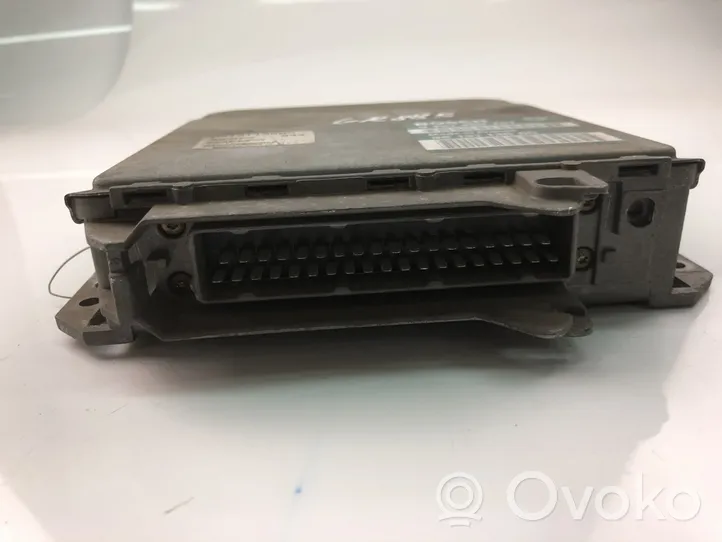 Peugeot 205 Unité de commande, module ECU de moteur 9613113880