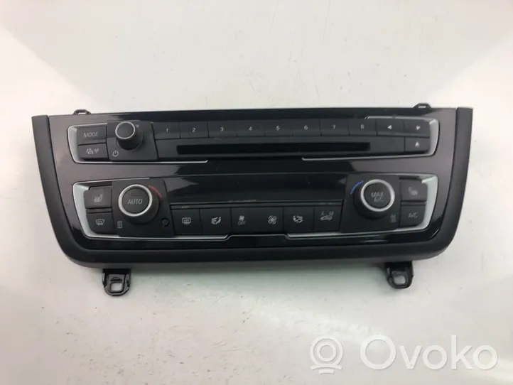 BMW 1 F20 F21 Salono ventiliatoriaus reguliavimo jungtukas 6814187