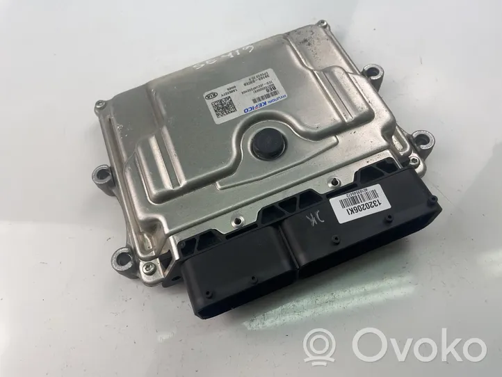 KIA Ceed Unité de commande, module ECU de moteur 3910303CE8