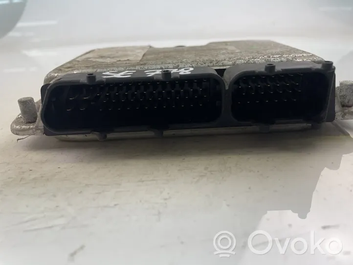 Seat Arosa Unité de commande, module ECU de moteur 030906032AT