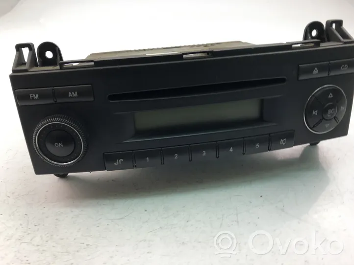 Volkswagen Crafter Unità principale autoradio/CD/DVD/GPS 9068200686