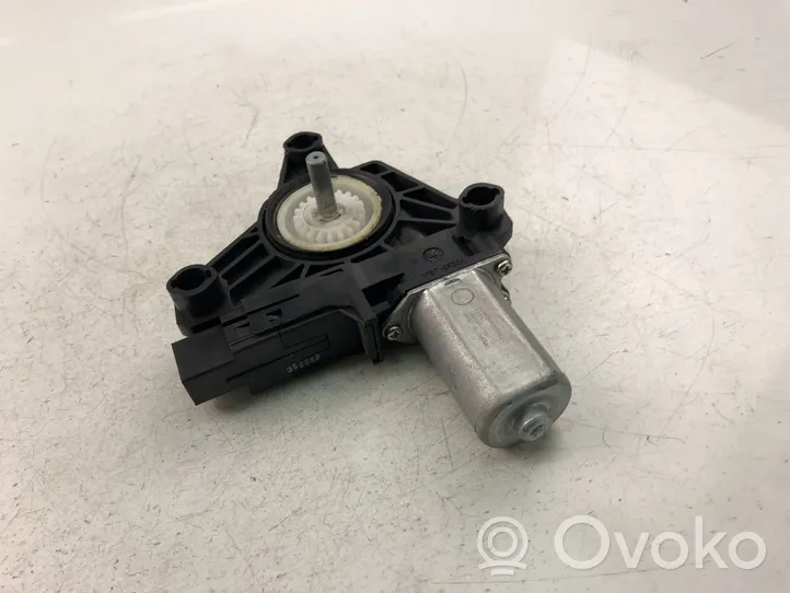 Mercedes-Benz A W176 Moteur de lève-vitre de porte avant A2469063200