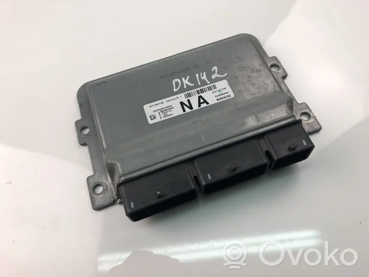 Dacia Duster II Komputer / Sterownik ECU silnika 237109776R