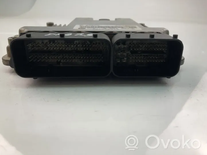 BMW X1 E84 Komputer / Sterownik ECU silnika 8580307