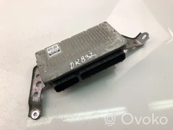 Toyota Verso-S Unité de commande, module ECU de moteur 8966152N60