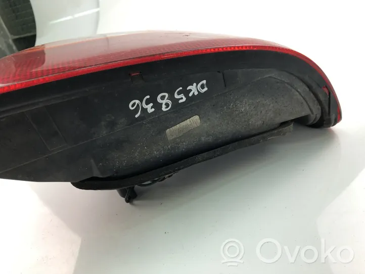 Honda Civic Tailgate rear/tail lights 27275042