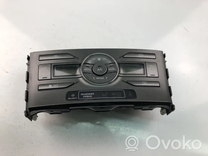 Toyota Auris 150 Przełącznik / Włącznik nawiewu dmuchawy 5590002220