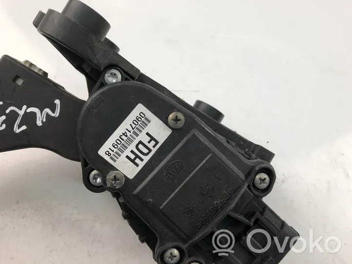 KIA Ceed Supporto del pedale dell’acceleratore G920033150