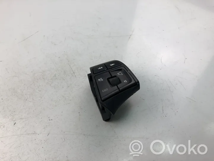 Volvo S60 Steering wheel buttons/switches 31318644