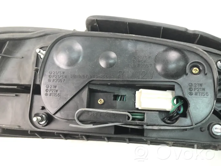 Mitsubishi Colt Lampy tylnej klapy bagażnika 0431568