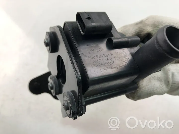 Skoda Octavia Mk3 (5E) Pompa wody 5Q0965561B