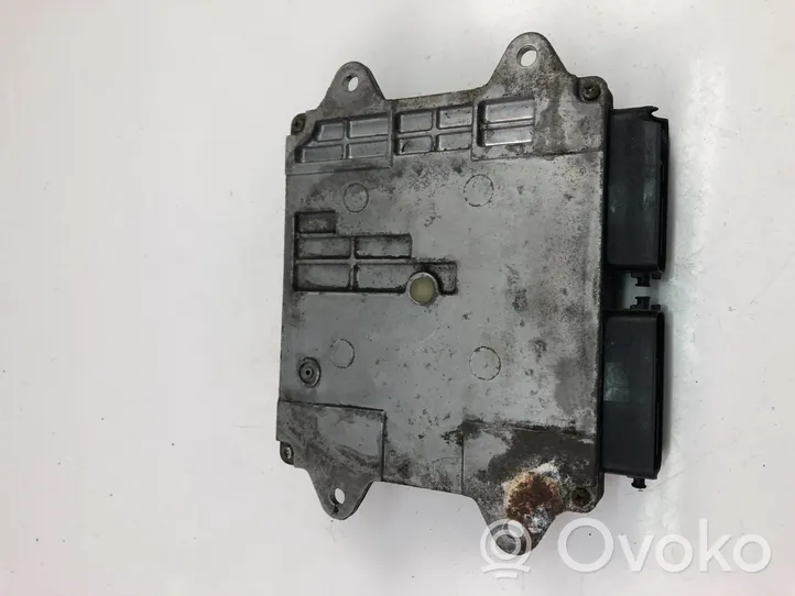 Mitsubishi Colt Centralina/modulo motore ECU A1351503379