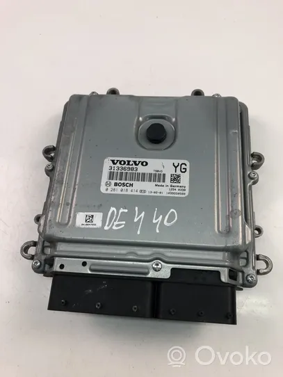 Volvo V60 Komputer / Sterownik ECU silnika 31336983