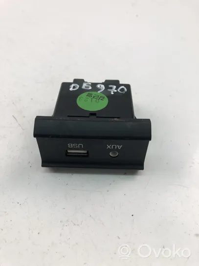 KIA Picanto Unité de contrôle USB 96120G6000