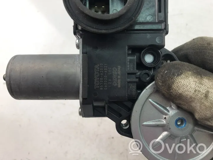 Toyota Prius (XW50) Moteur d'essuie-glace 8572062010