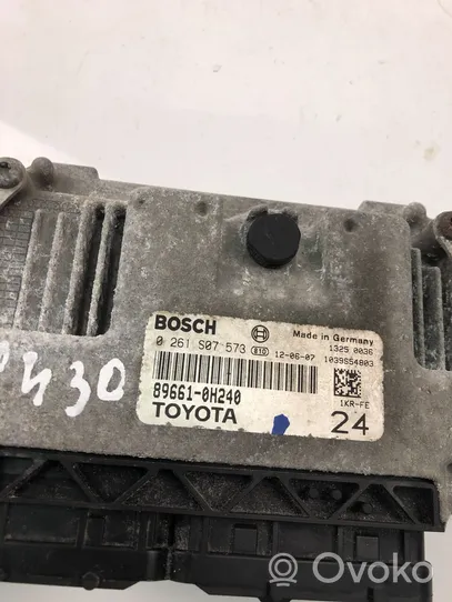 Toyota Aygo AB10 Moottorin ohjainlaite/moduuli (käytetyt) 896610H240