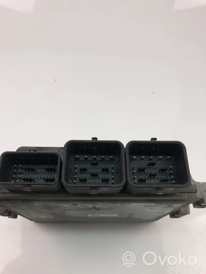 Volvo V40 Centralina/modulo motore ECU 31355712