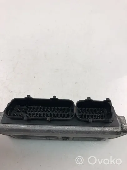 Volkswagen Polo Centralina/modulo motore ECU 03C906024AD