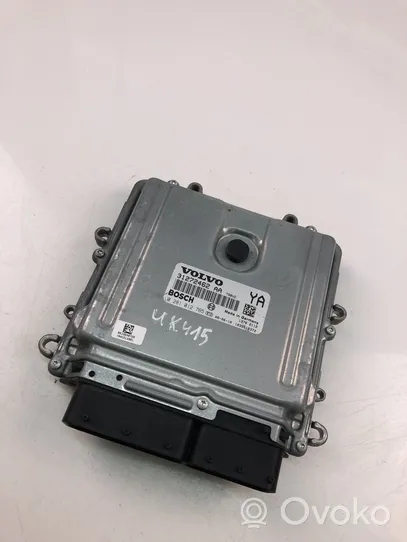 Volvo XC70 Komputer / Sterownik ECU silnika 31272462AA