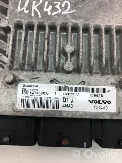 Volvo C70 Komputer / Sterownik ECU silnika 31211071AA