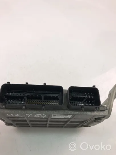 Toyota Yaris Komputer / Sterownik ECU silnika 896610DD40