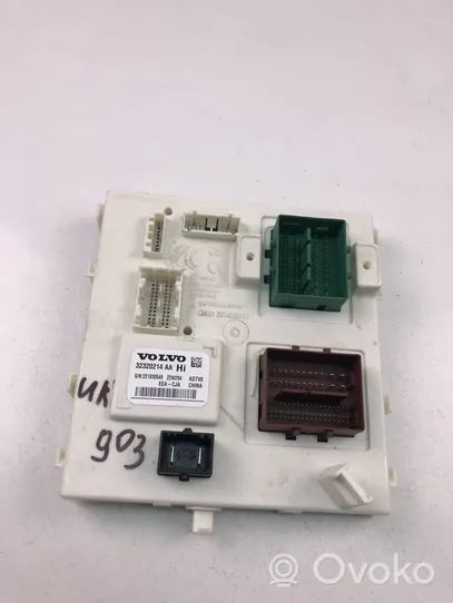 Volvo XC40 Centralina/modulo motore ECU 32320214AA