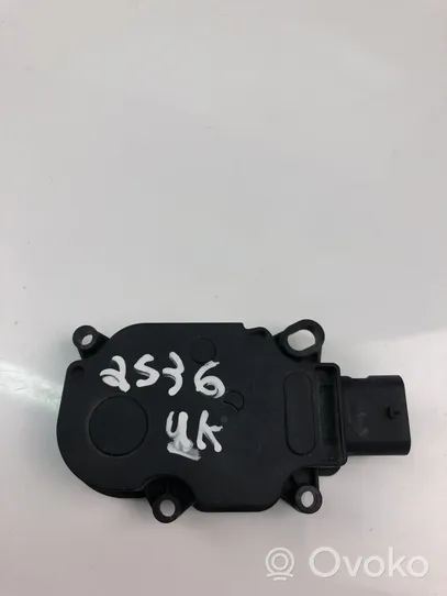 Renault Captur Attuatore/motore della valvola del collettore di aspirazione 6466R330