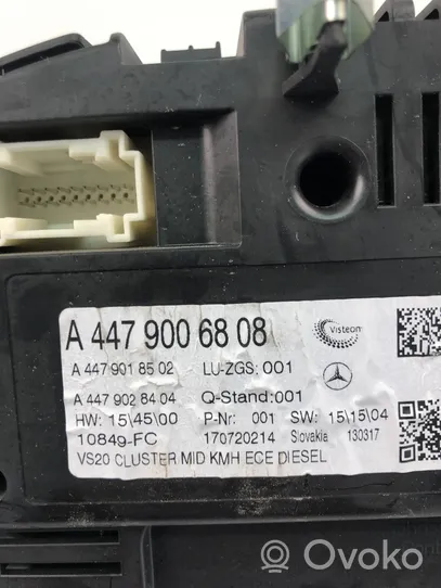 Mercedes-Benz Vito Viano W447 Tachimetro (quadro strumenti) A4479006808