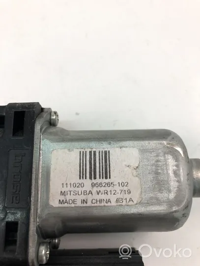 Volvo V60 Motorino alzacristalli della portiera anteriore 966265102