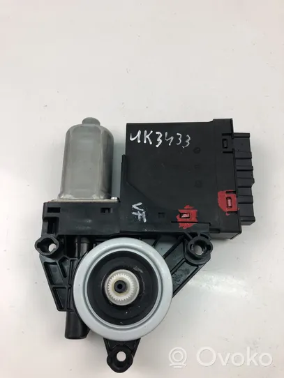 Volvo V40 Moteur de lève-vitre de porte avant 966268103