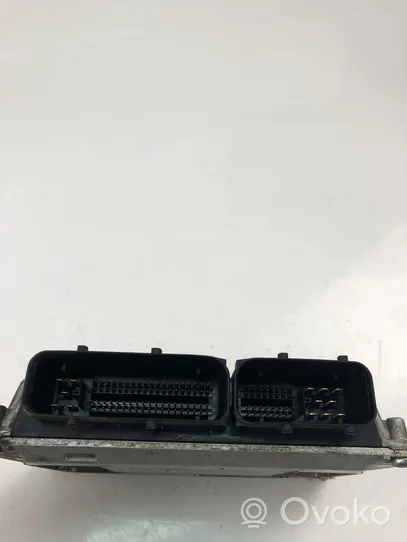 Skoda Fabia Mk1 (6Y) Motorsteuergerät ECU 03E906033AN