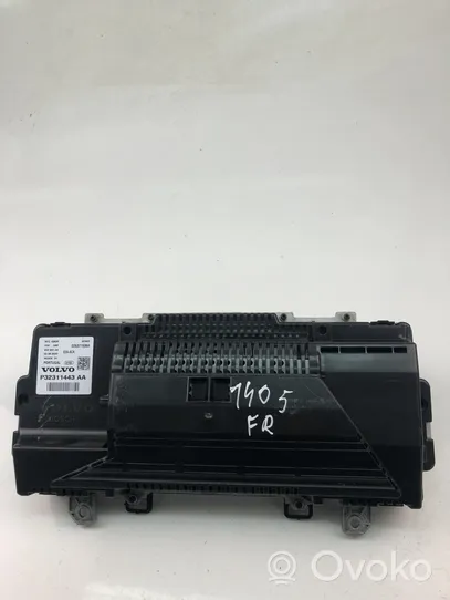 Volvo V60 Tachimetro (quadro strumenti) P32311443AA