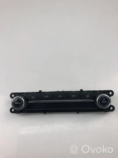 Ford Kuga III Climate control unit LJ6T18K811AC