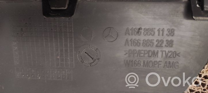 Mercedes-Benz GLE (W166 - C292) Moulure inférieure de pare-chocs arrière A1668851138