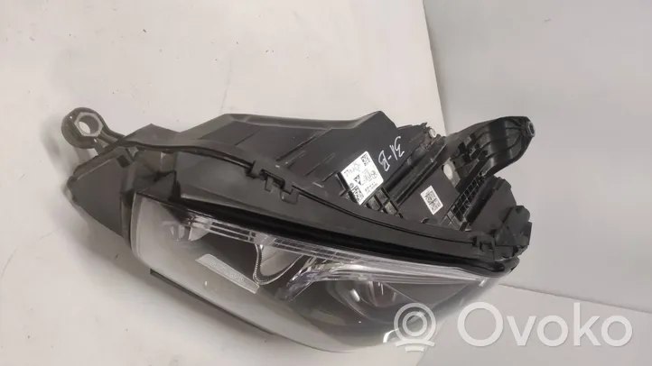 Mercedes-Benz GLE W167 Lampa przednia A1679064308