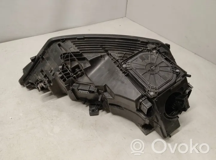 Audi A8 S8 D5 Lampa przednia 4N0941035