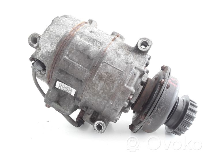 Volkswagen Transporter - Caravelle T5 Power steering pump 070903201E