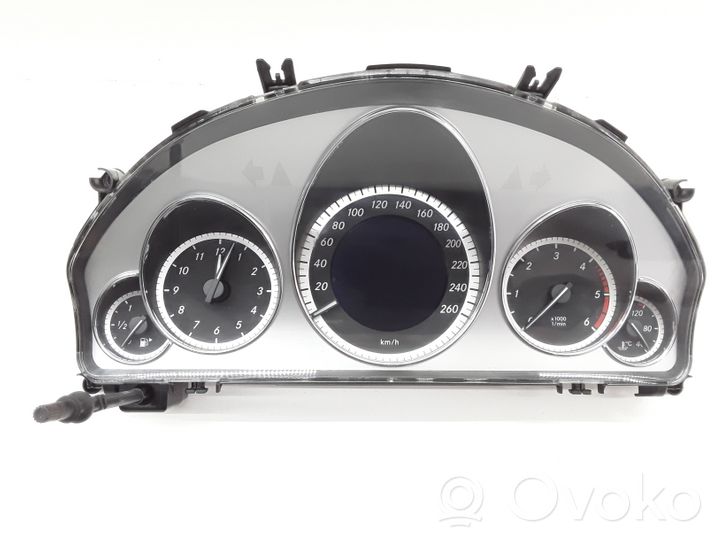 Mercedes-Benz E W212 Speedometer (instrument cluster) A2129001614