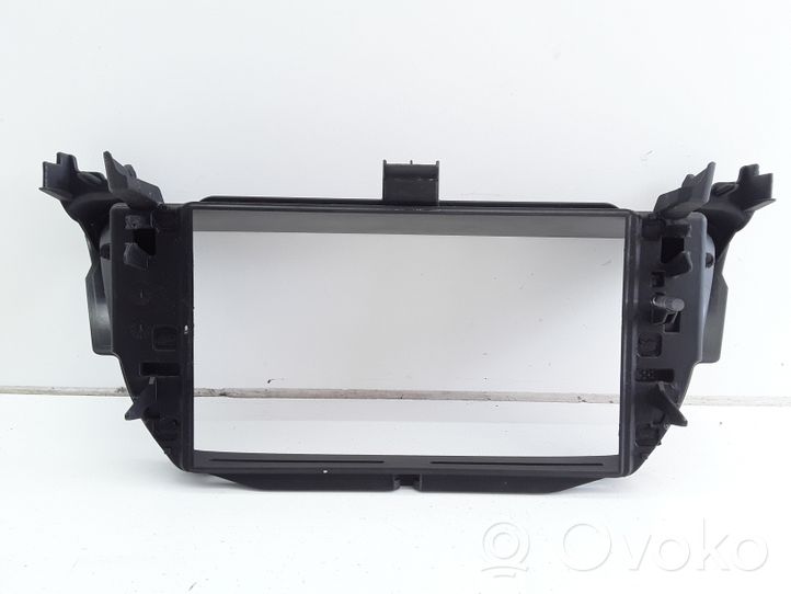 Mercedes-Benz CLS C218 X218 Cadre, panneau d'unité radio / GPS A2186800136