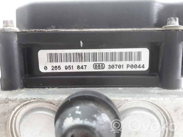 Renault Master III ABS-pumppu 476609441R