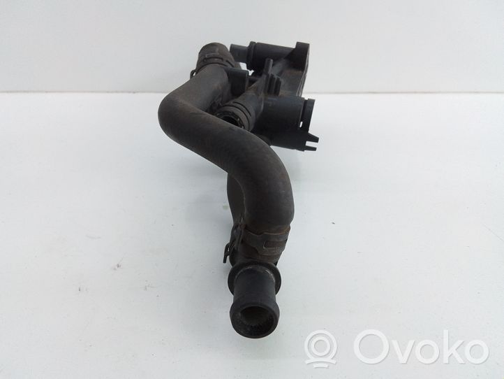 Volkswagen PASSAT B7 Thermostat/thermostat housing 03C121118