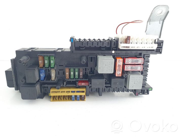 Mercedes-Benz C W204 Module confort 2049060805