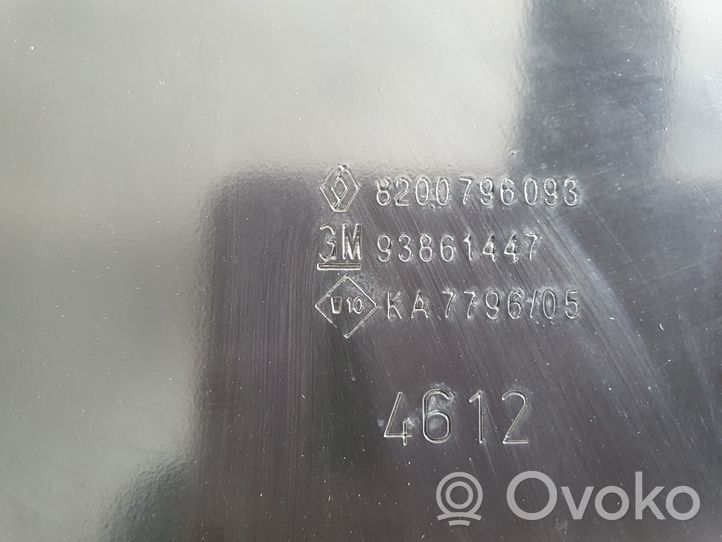 Opel Vivaro Muu moottoritilan osa 8200796093