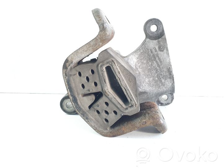 Volkswagen Transporter - Caravelle T5 Support de boîte de vitesses 7H0399151H