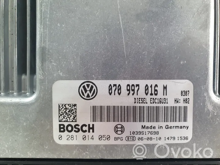 Volkswagen Transporter - Caravelle T5 Calculateur moteur ECU 070997016M