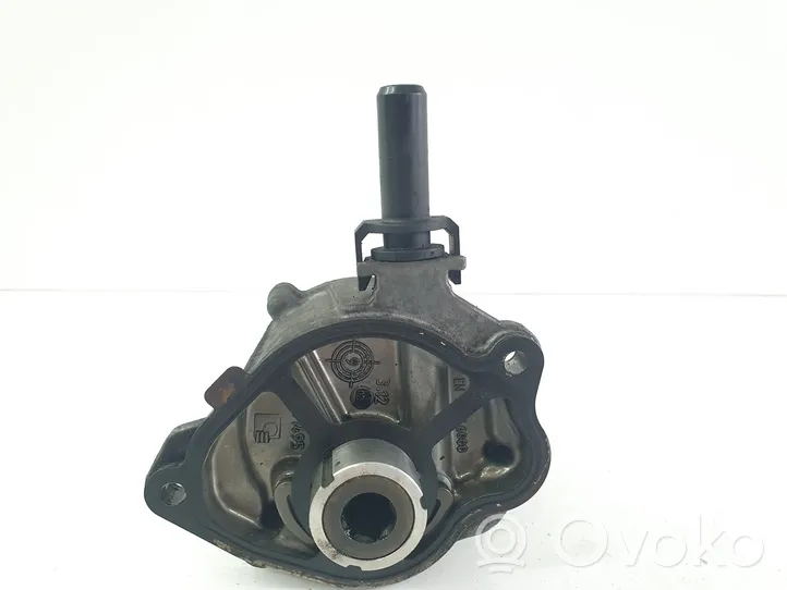 Mercedes-Benz E W212 Alipainepumppu A6512300165