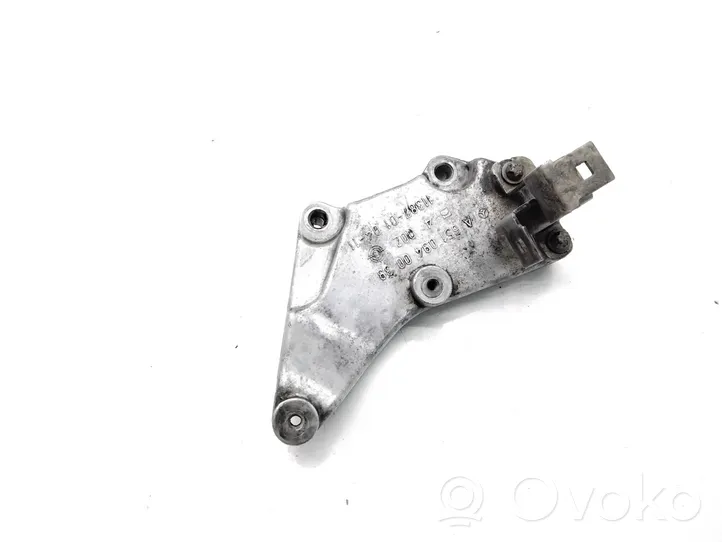 Mercedes-Benz Vito Viano W447 Halterung Lager Motor A6510940039