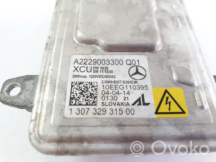 Mercedes-Benz CLA C117 X117 W117 Lastre de faros xenón A2229003300