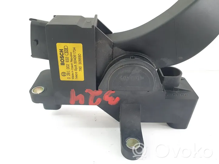 Iveco Daily 35.8 - 9 Pedale dell’acceleratore 0281002632